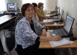 Бабушки on-line живут и побеждают
