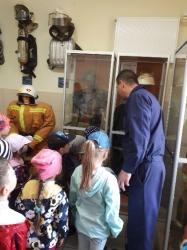 Дошколята побывали в гостях у пожарных