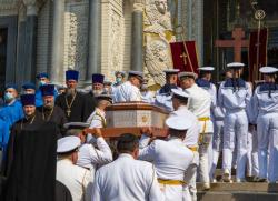 В Кронштадт доставили мощи святого адмирала Федора Ушакова