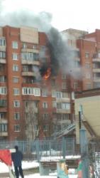 Пожар: эвакуировано 11 человек (видео)